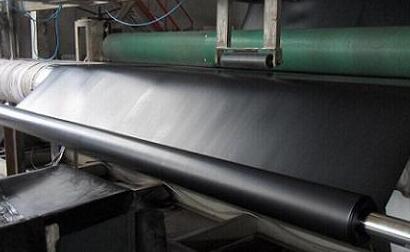 復(fù)合土工膜施工團(tuán)隊(duì)的人數(shù)往往決定工程的質(zhì)量