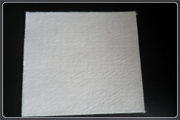 400g/m2土工布短纖維含量對干態(tài)和濕態(tài)的影響