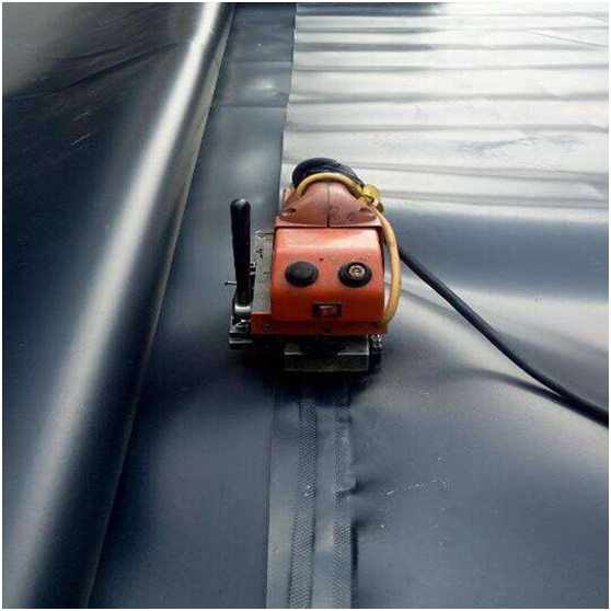 土工膜軟化點及冷化點成垃圾滲液克星