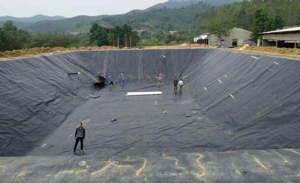 膨潤土復合防水墊施工注意事項有哪些呢