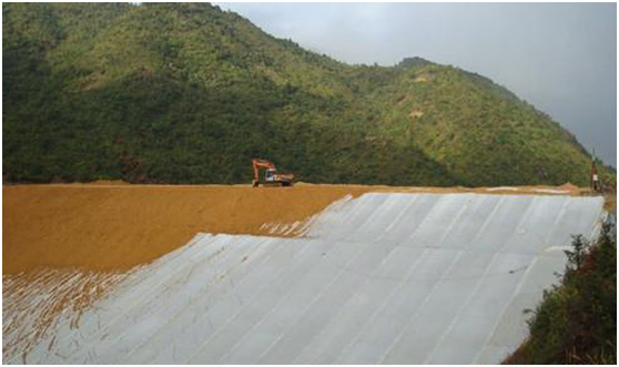 碼頭區(qū)水下鋪設(shè)非織造土工布難點(diǎn)分析