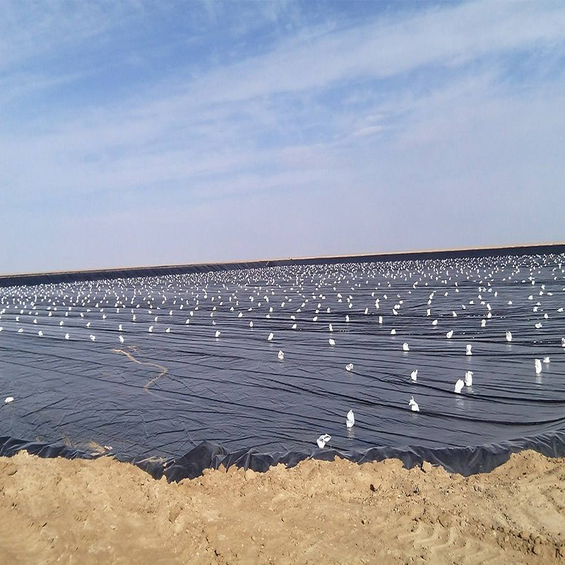 土工膜庫(kù)盤防滲膜下氣體排放相當(dāng)重要