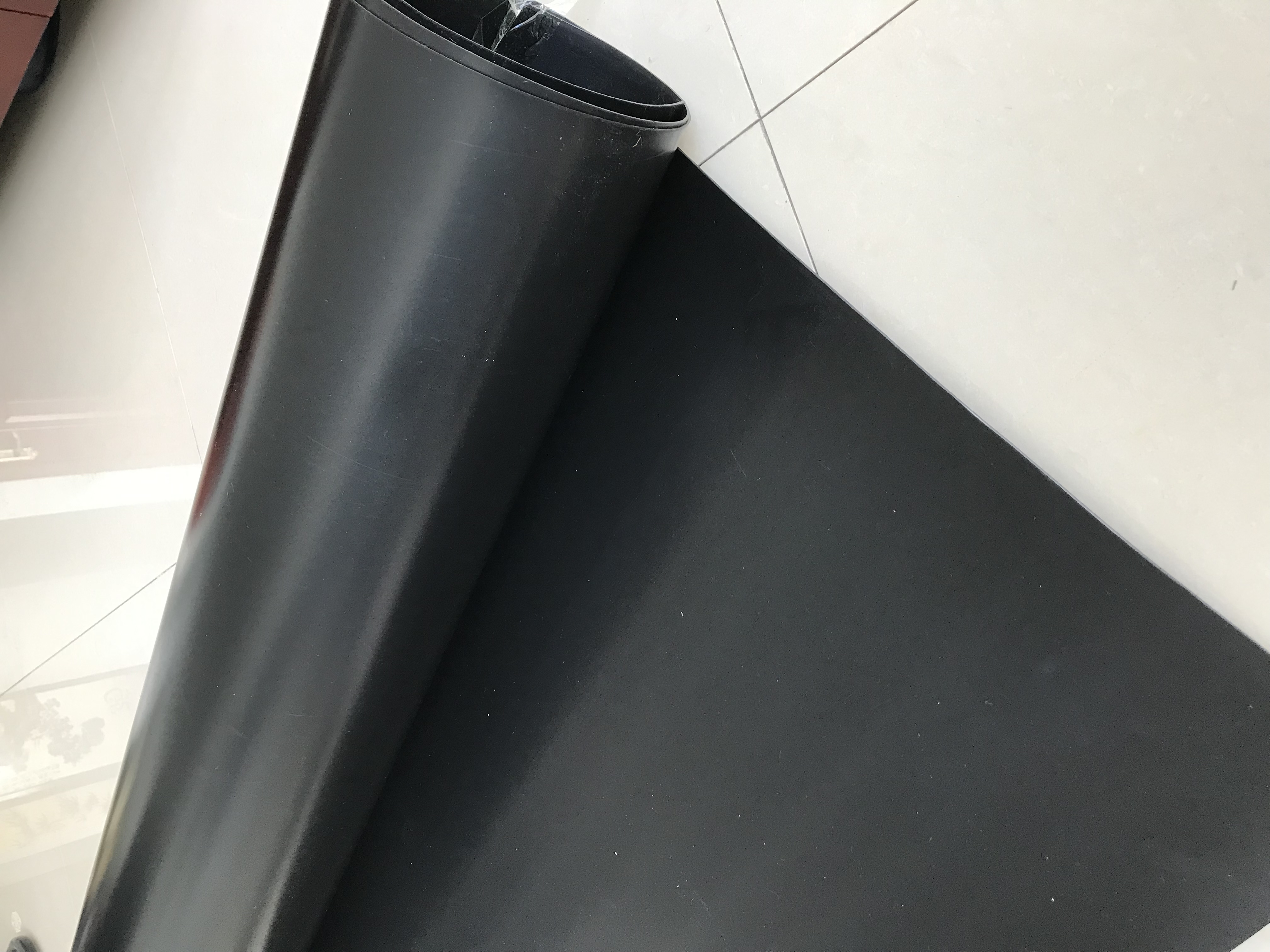 HDPE防滲膜在環(huán)水保工程中質(zhì)量影響因素