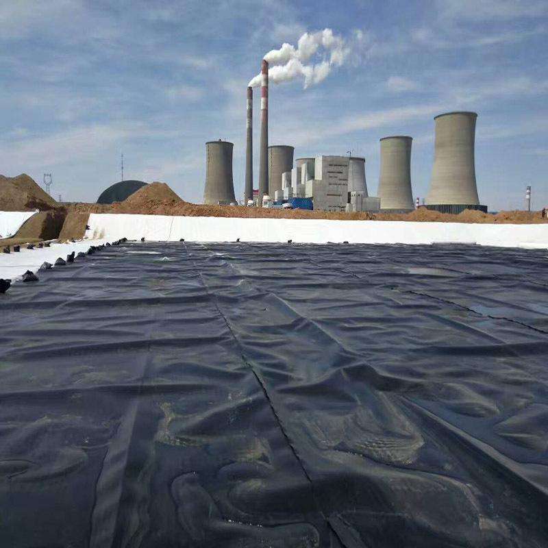 油罐防滲分為罐基礎內防滲和罐基礎外地面防滲