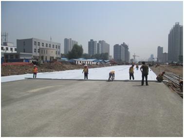 土工膜在屋頂花園、人工湖、河道、蓄水池、高爾夫球場(chǎng)的應(yīng)用