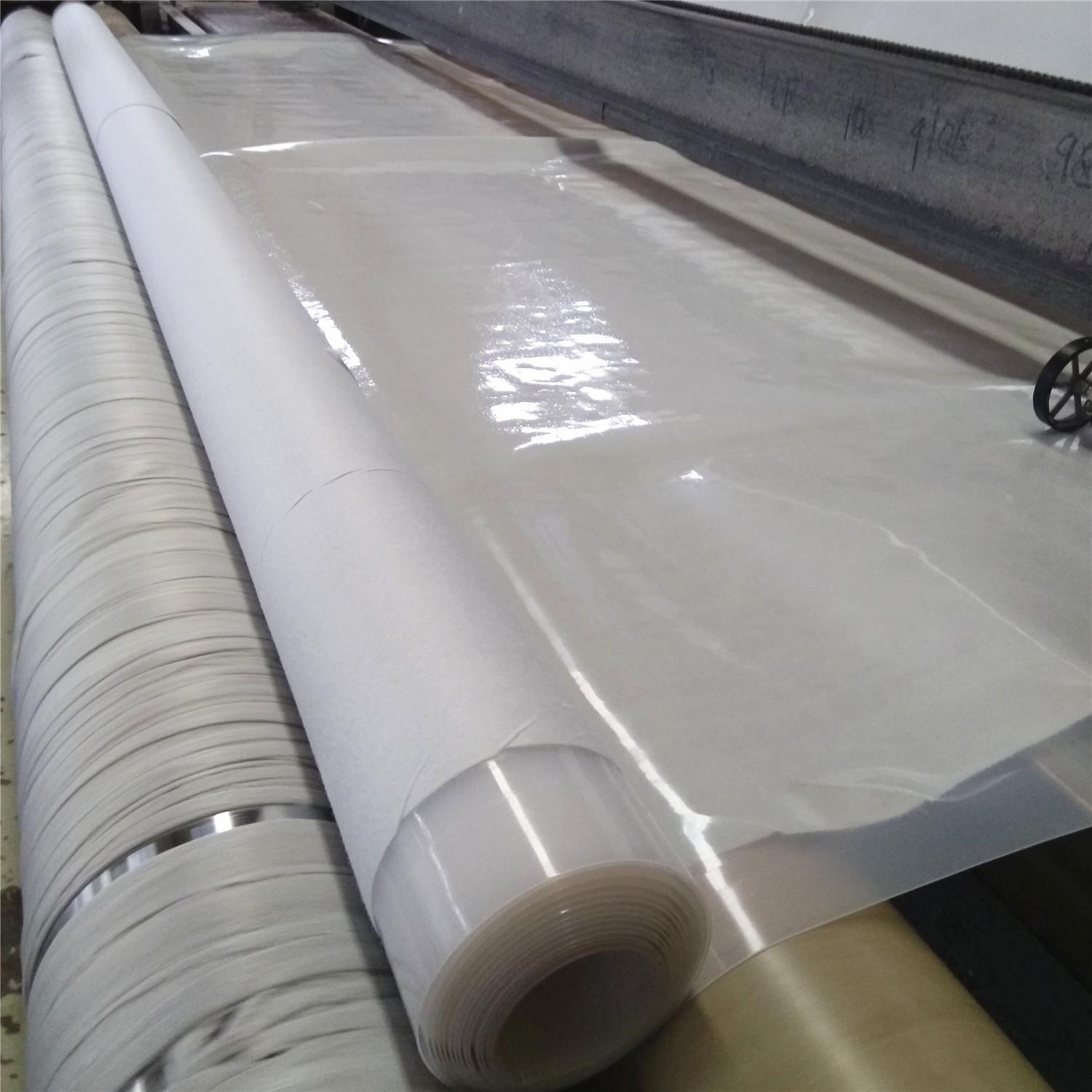 復(fù)合土工膜這種材料是如何一步一步施工的？下面步驟來(lái)了