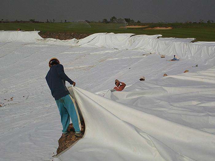 土工合成材料在大壩工程中的應(yīng)用及注意事項(xiàng)